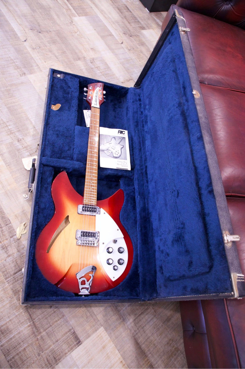 Rickenbacker 330 1991 USA Made