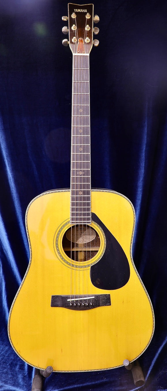 Yamaha L10 First Generation Acoustic Guitar - With Hard Case