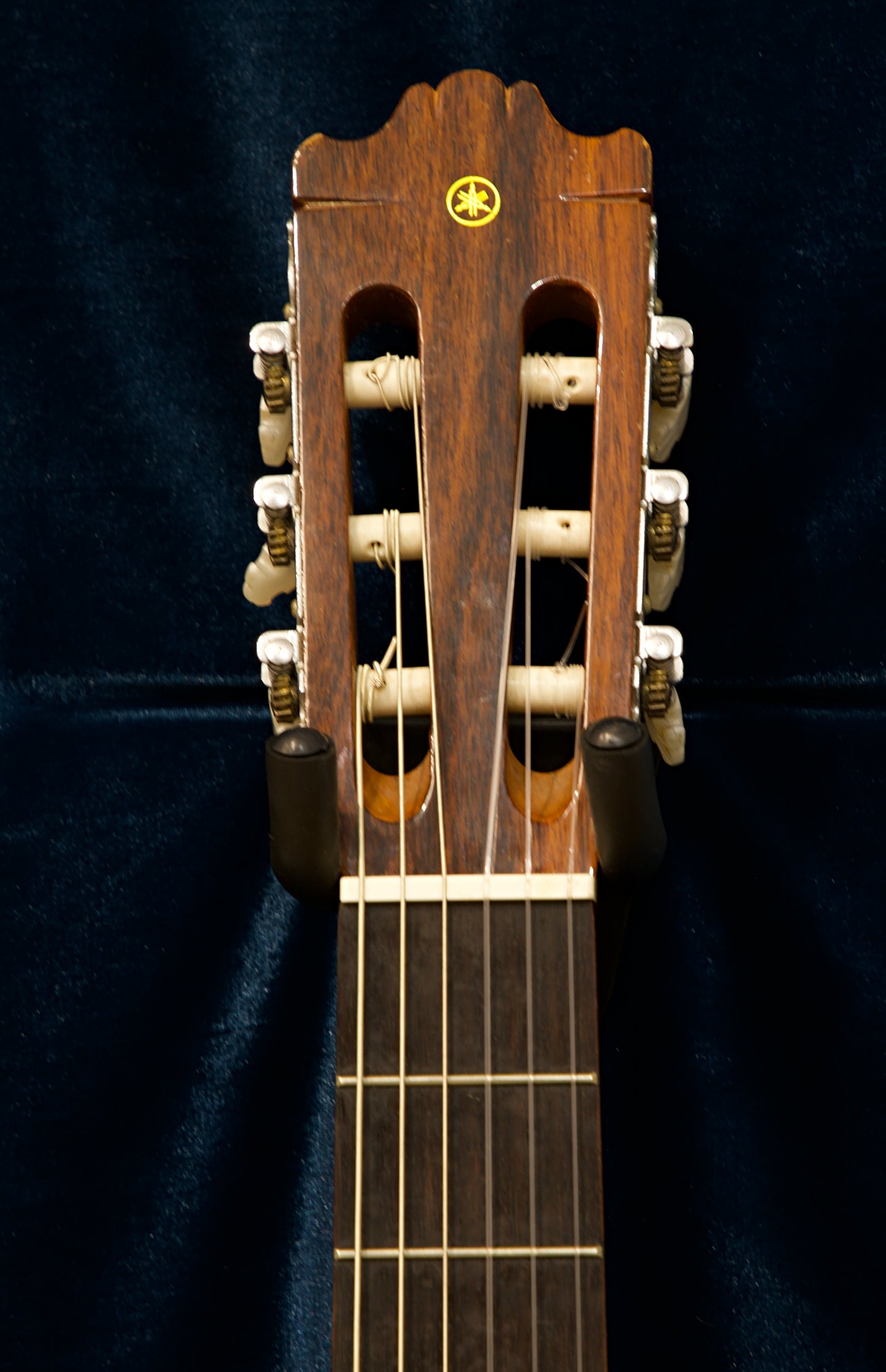 Yamaha G-231 Classical Guitar (Serial: 210050619) – Vintage Elegance