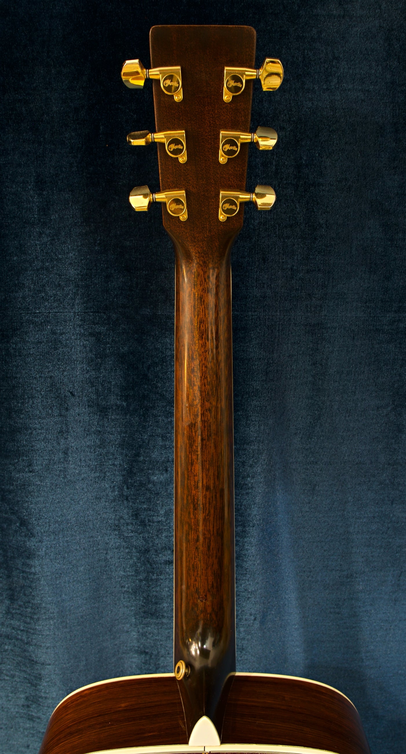 Martin J‑40 Jumbo Acoustic Guitar Serial #: 552454 | Made c.1994–1995 | Excellent Condition | Original Case