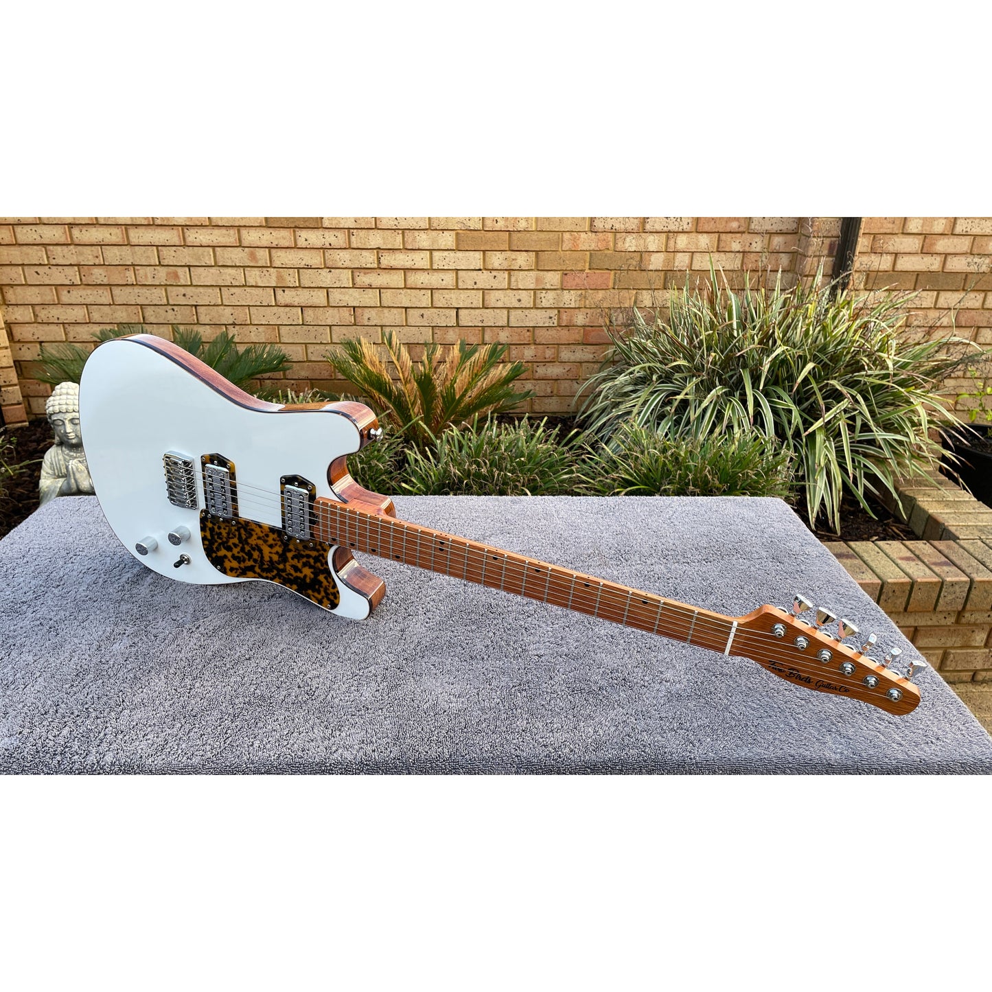 Two Birds Signature PRO "OG" Design
