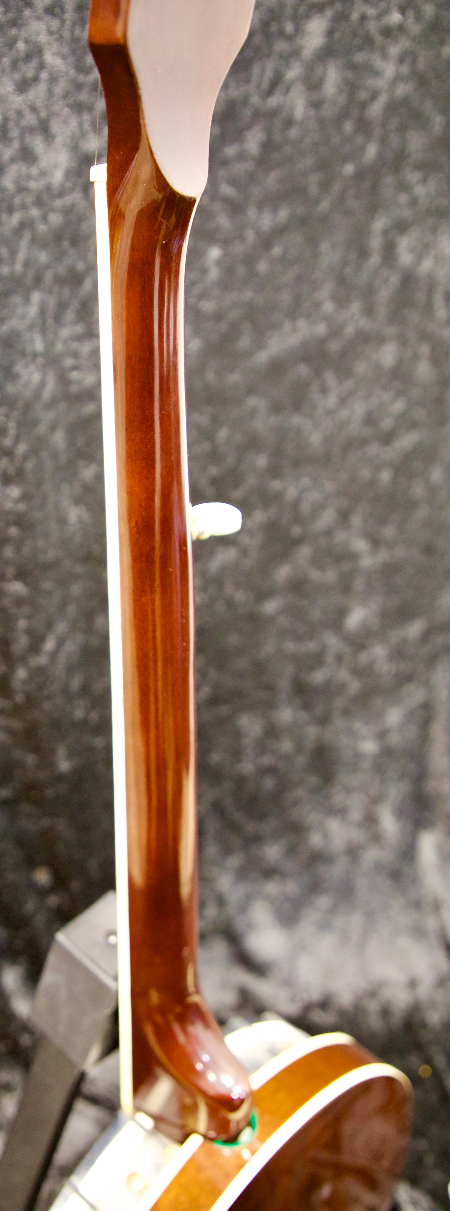Vintage Ariana 5-String Banjo – Made in Japan – Original Hard Case