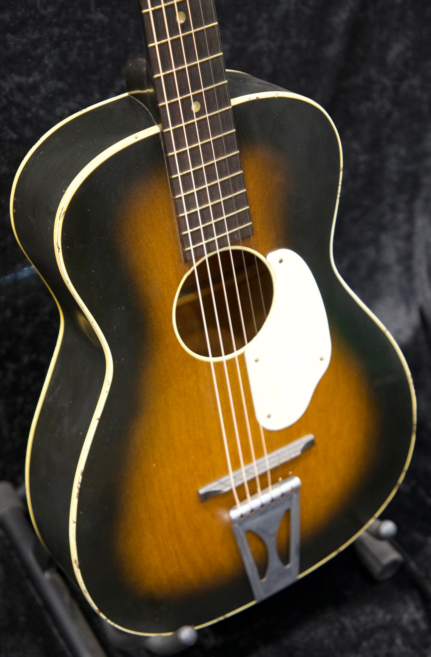 Vintage Fender Uni-Bar Acoustic – Made in USA