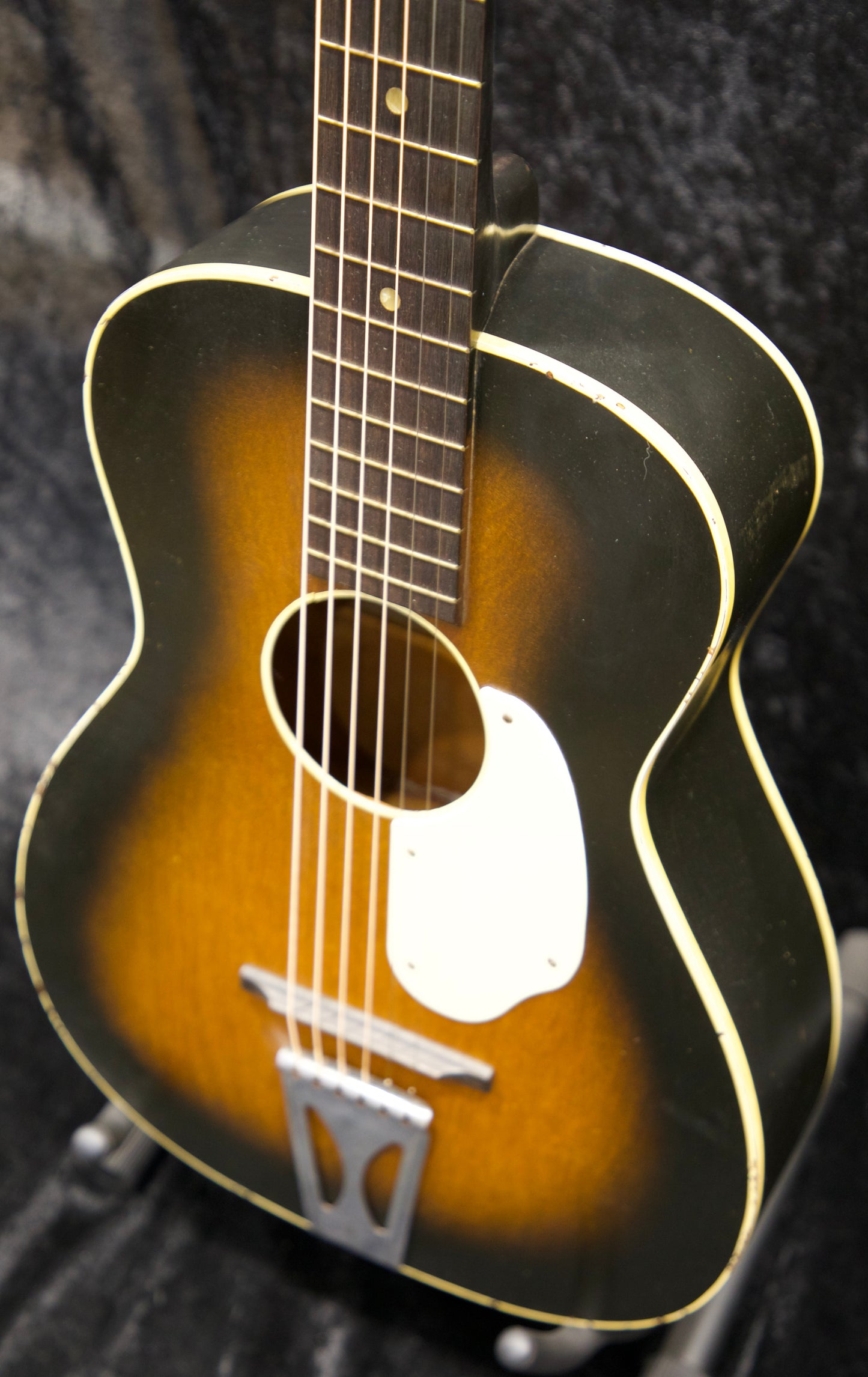 Vintage Fender Uni-Bar Acoustic – Made in USA