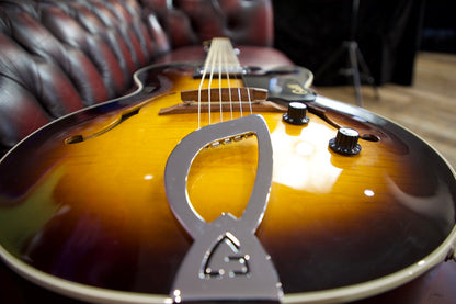 Guild X150 2000 - 3 Tone Sunburst