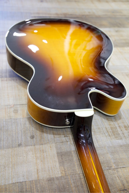 Guild X150 2000 - 3 Tone Sunburst