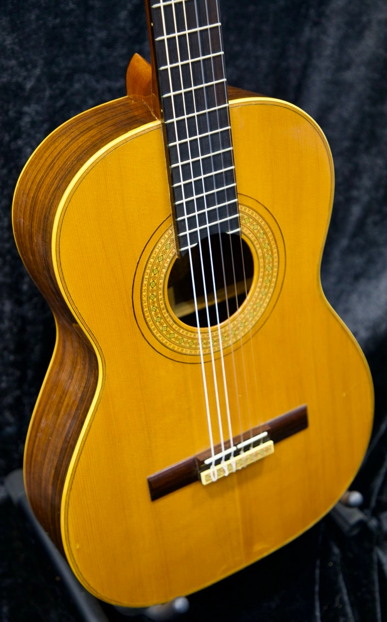 1960s L. Mozzani Concerto 1° – Italian Vintage Classical Guitar