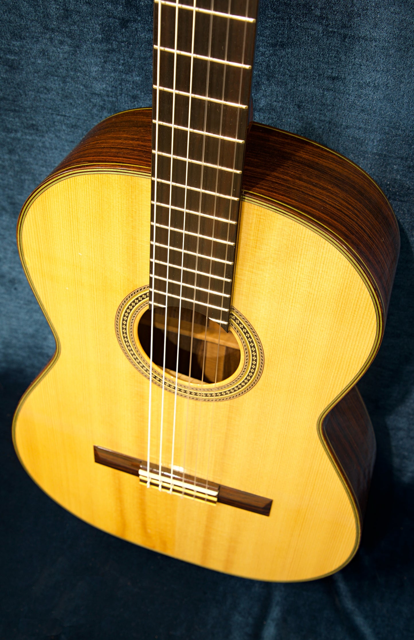 1986 Kazuo Yairi H5 Classical Guitar – Handcrafted in Japan Serial No. 21898 | Original Case + Tuning Fork | Excellent Condition