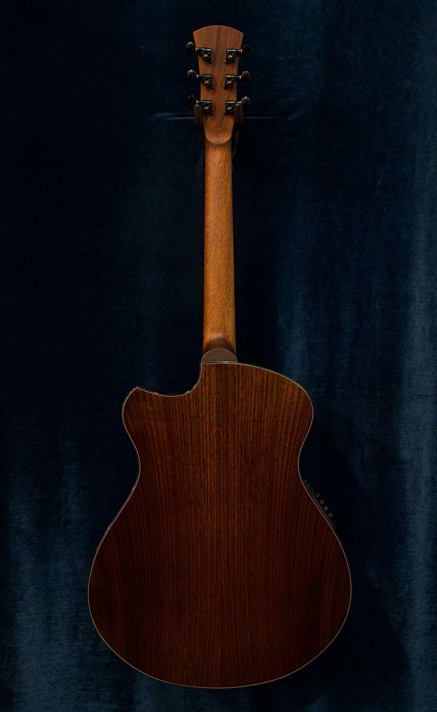 Andrew White Freja 112 3 Tone Sunburst With Hard Case