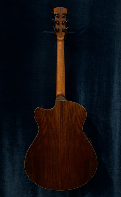 Andrew White Freja 112 3 Tone Sunburst With Hard Case