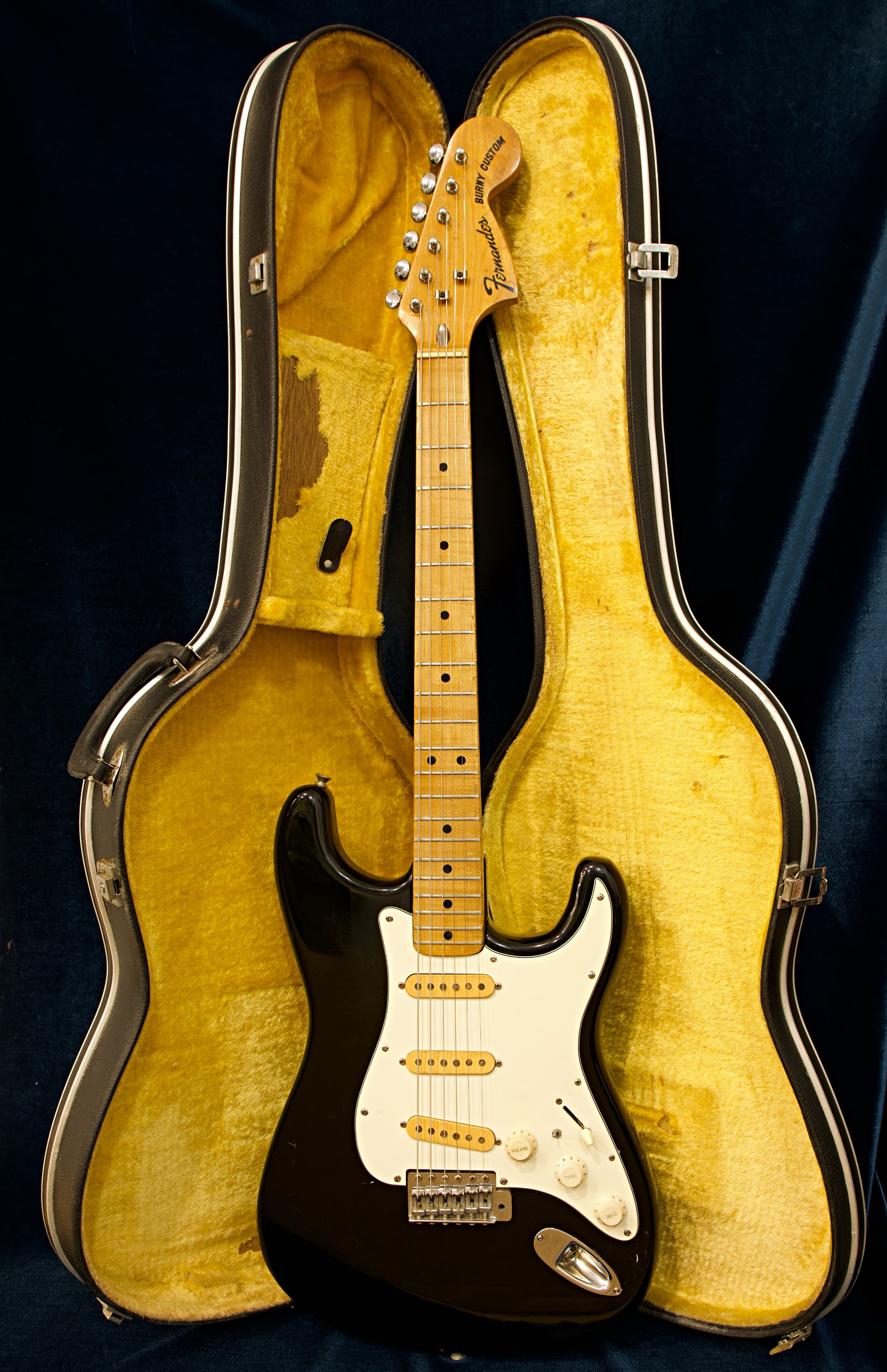Fernandes Burny Custom FST-70BK c.1975 – All Original MIJ Strat