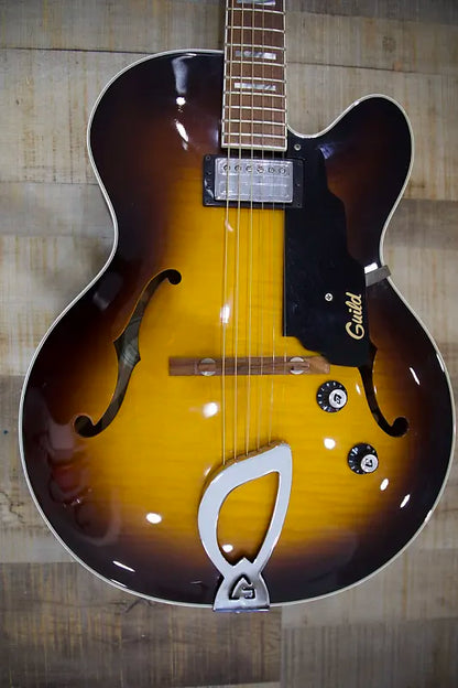 Guild X150 2000 - 3 Tone Sunburst
