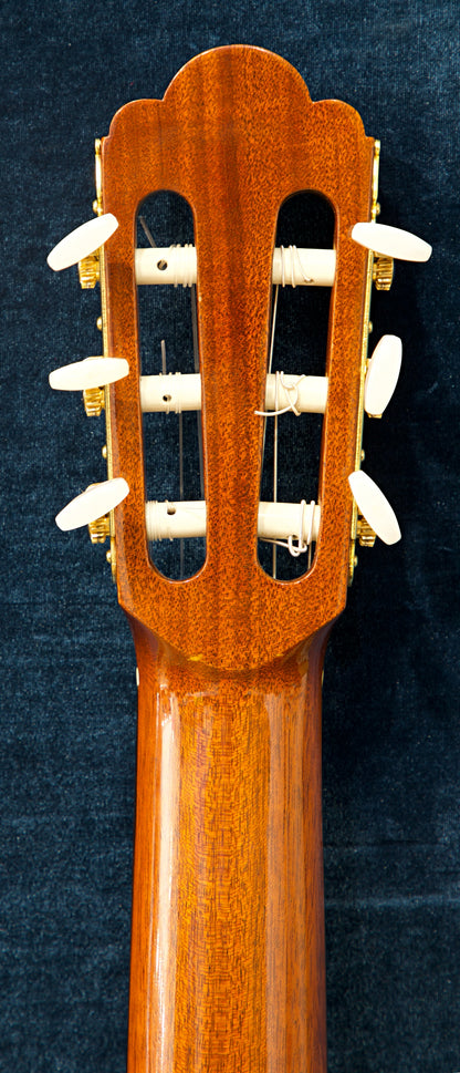 1986 Kazuo Yairi H5 Classical Guitar – Handcrafted in Japan Serial No. 21898 | Original Case + Tuning Fork | Excellent Condition