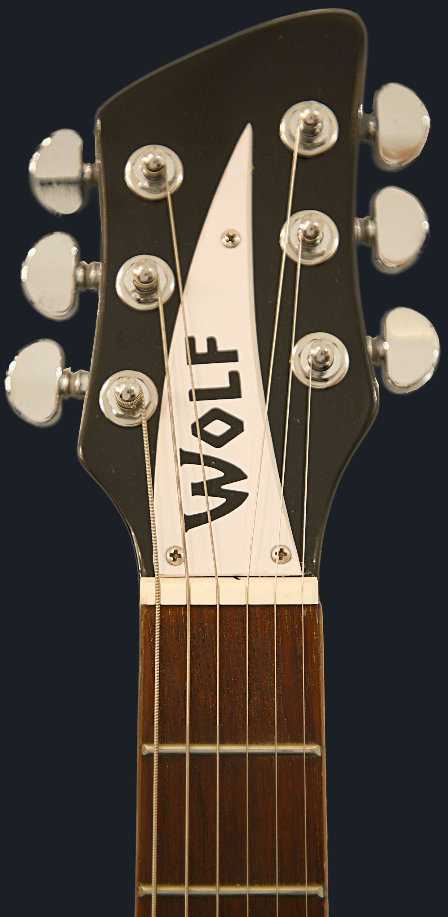 Tuxedo Series II 3 Tone Sunburst With Wolf Hard Case and Pro-Luthier Set Up