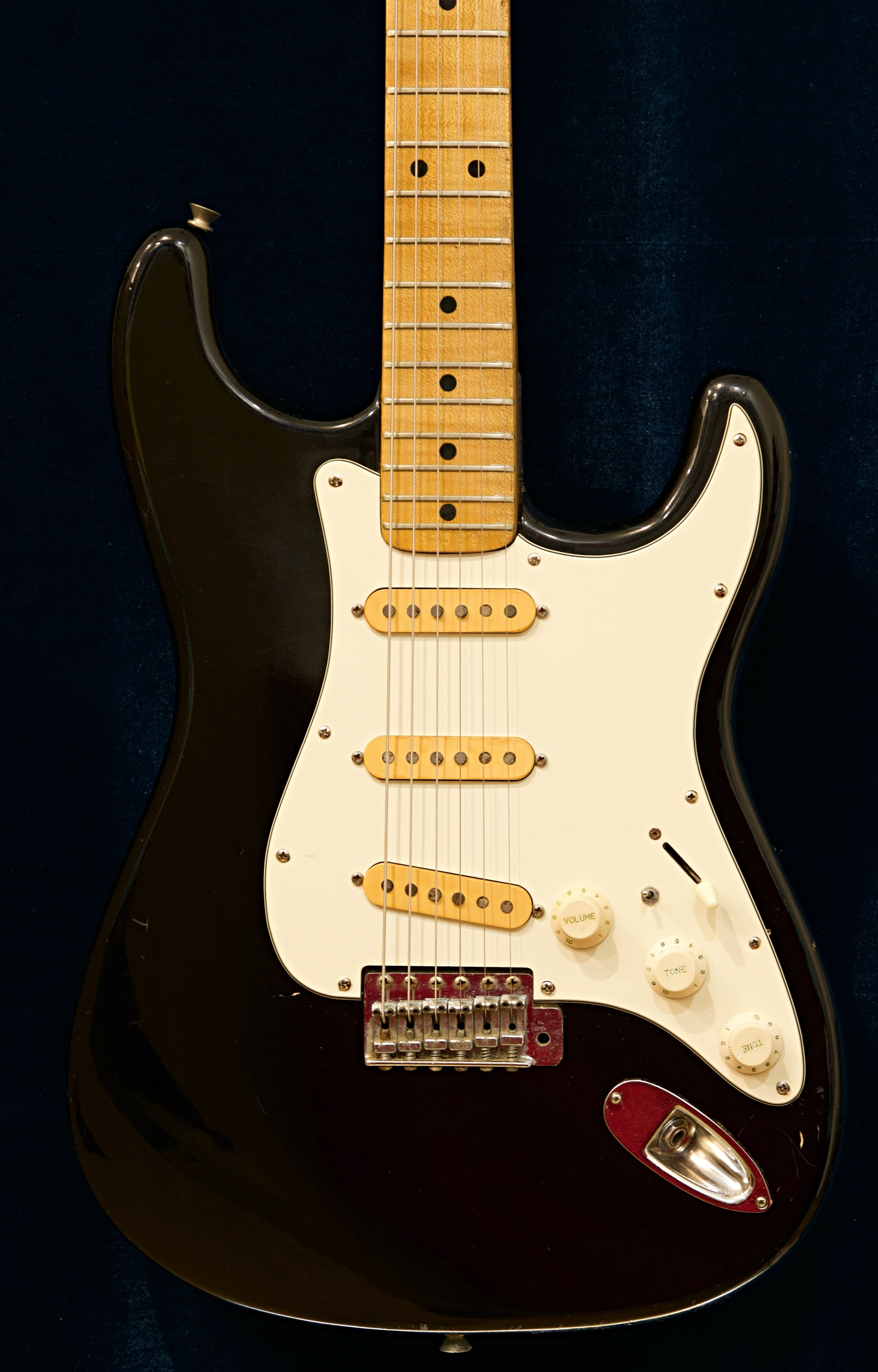 Fernandes Burny Custom FST-70BK c.1975 – All Original MIJ Strat