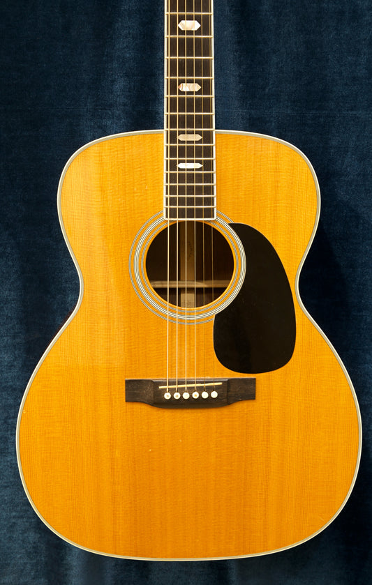 Martin J‑40 Jumbo Acoustic Guitar Serial #: 552454 | Made c.1994–1995 | Excellent Condition | Original Case