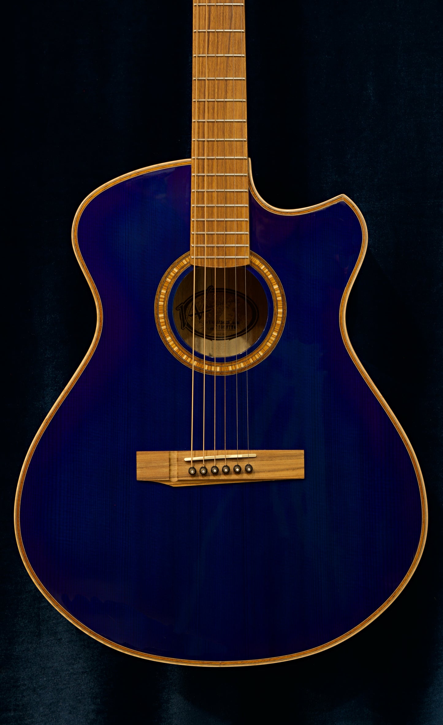 Andrew White Freja 1023 BSB (Blue) With Hard Case