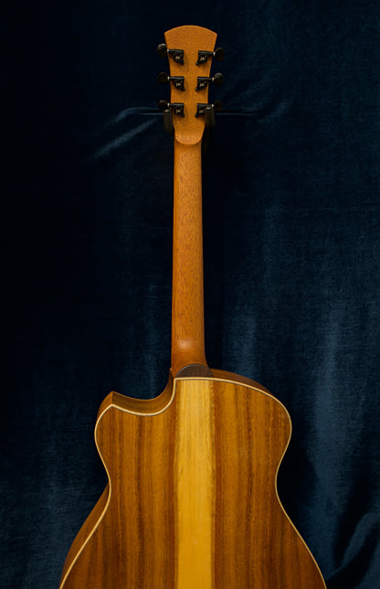 Andrew White Freja 1023 BSB (Blue) With Hard Case