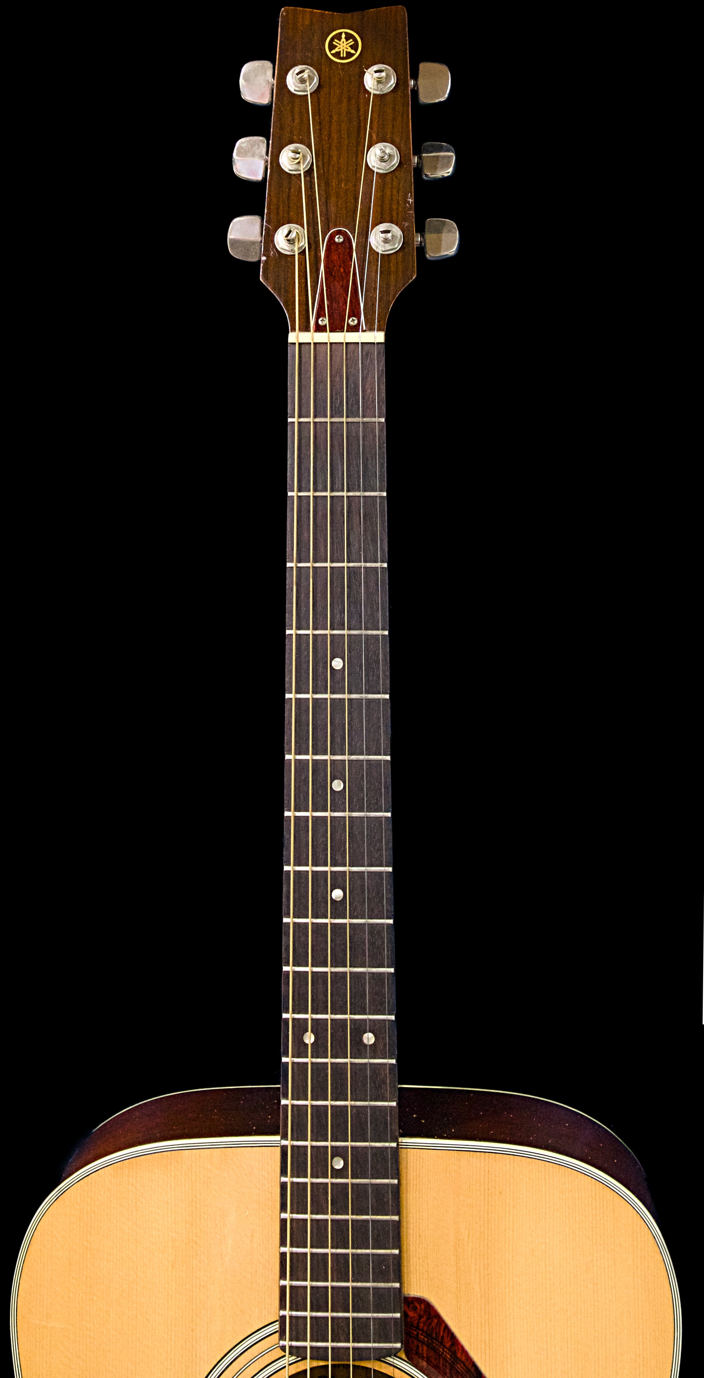 Yamaha FG-240 – Made in Japan – Mid-1970s – Original Hard Case