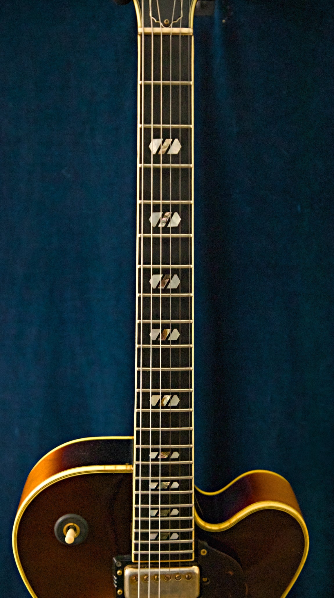 1979 Greco SW-1200 Vintage Japanese Jazz Guitar w/ Hard Case