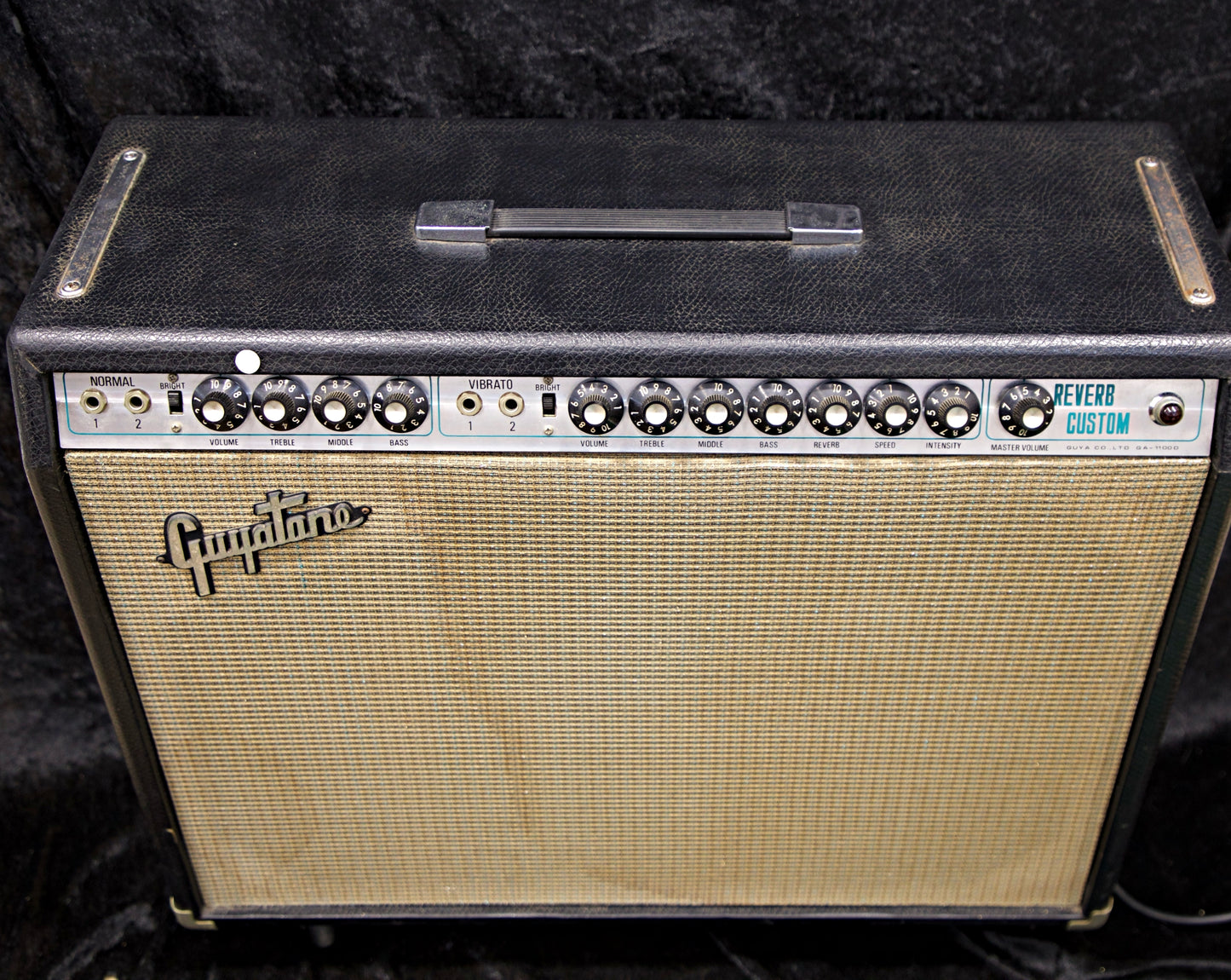 c.1976 Guyatone GA-1100D Reverb Custom 100W 2×12 Valve Amplifier – Made in Japan