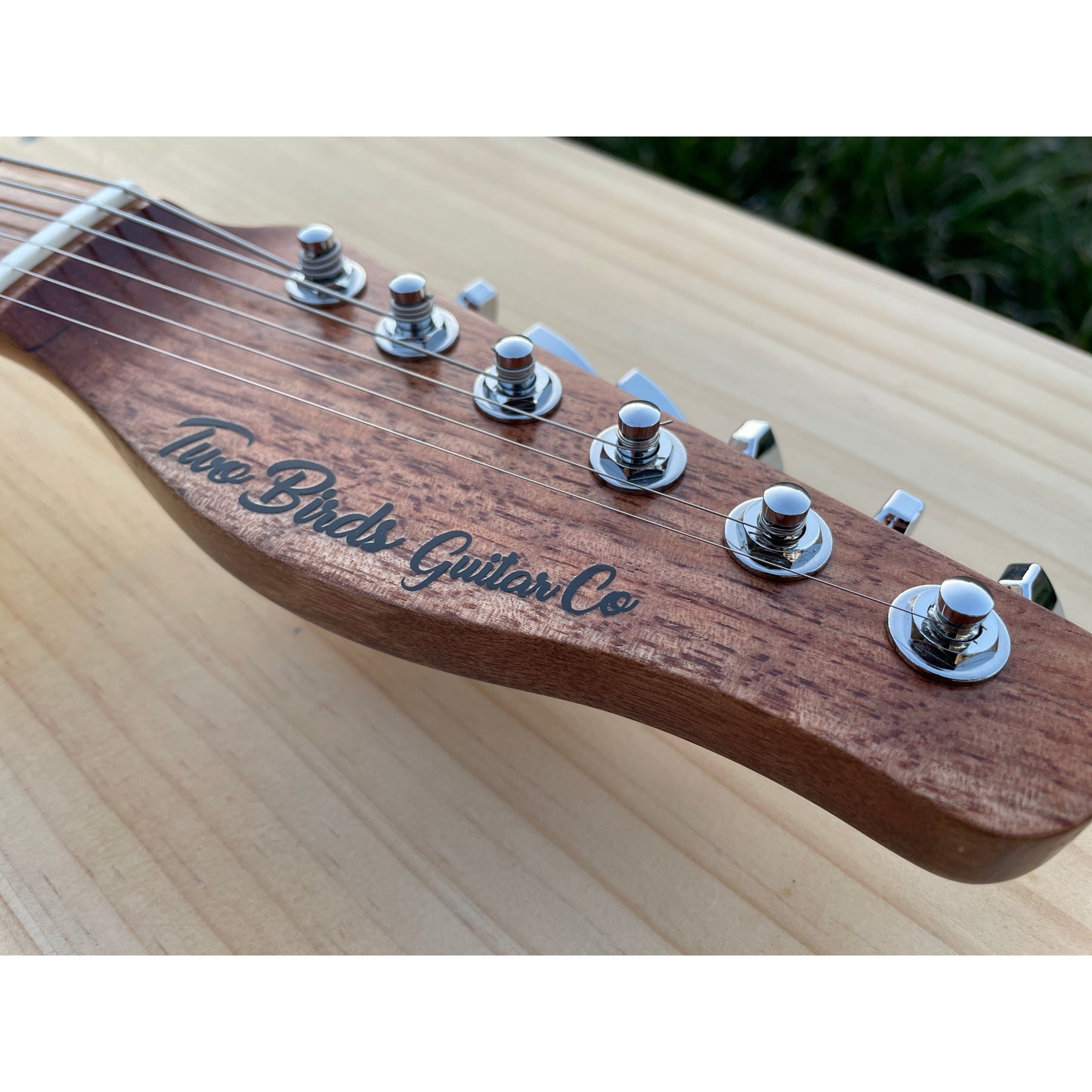 Two Birds Single Horn - T Style